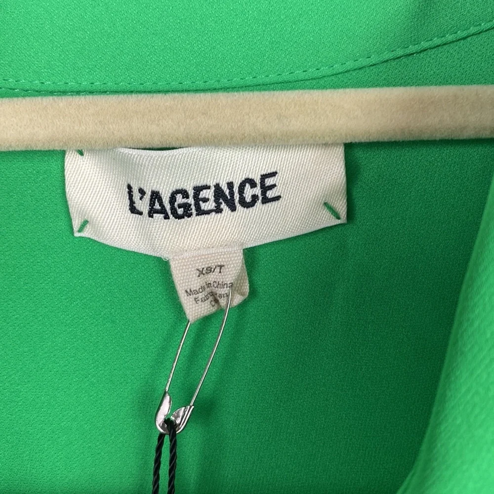 NWT L’AGENCE | Pop Green Short Sleeve Blouse XS - Picture 4 of 6